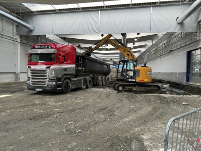 Pásová rypadla 16 tun příslušenství