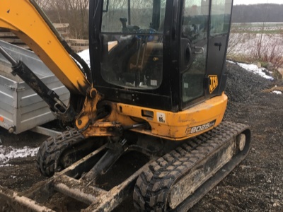 Rypadlo JCB 8025 