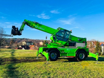 Manipulátor Merlo ROTO plošina